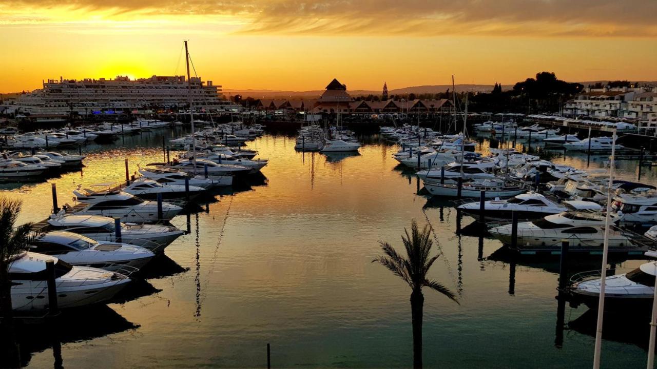 קווארטיירה Marina Apartment מראה חיצוני תמונה