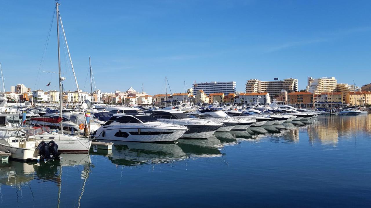 קווארטיירה Marina Apartment מראה חיצוני תמונה