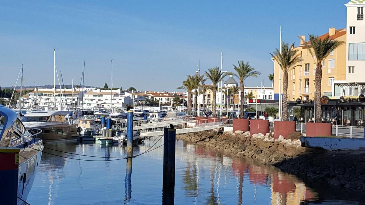 קווארטיירה Marina Apartment מראה חיצוני תמונה